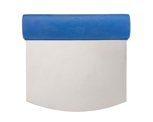 Matfer Bourgeat Dough Cutter/Bench Knife, Flexible Edge by MatferBourgeatUSA