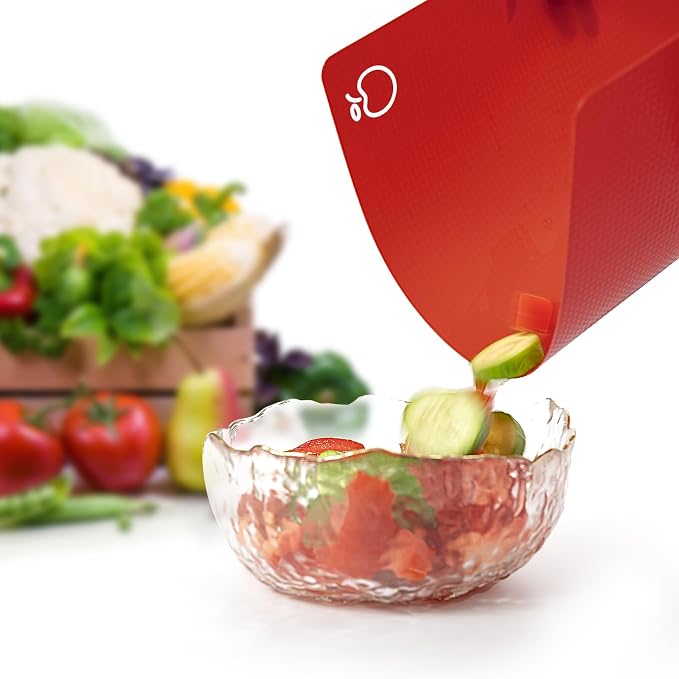 Goodluck 4 Pieces Flexible Cutting Boards, BPA Free Plastic Cutting Boards - Image 5