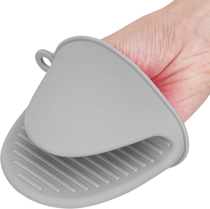tifanso Silicone Oven Mitts Pot Holders - Image 3