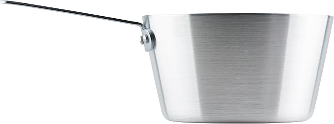Winco Heavy-Duty Aluminum Tapered Sauce Pan, 5 Quart - Image 2