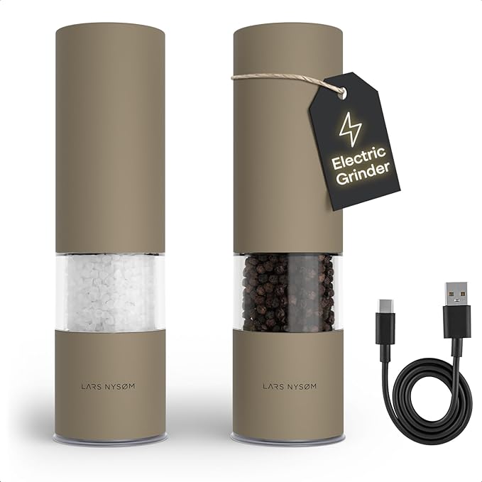 LARS NYSØM Electric Salt and Pepper Grinder Set I Automatic Salt and Pepper by LN