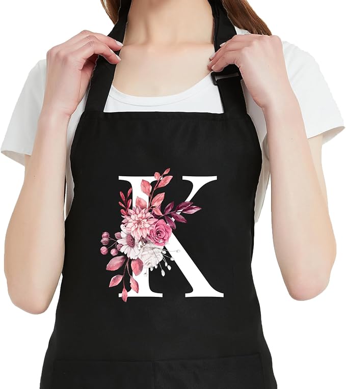 Personalized Aprons for Women by OzosKeiw