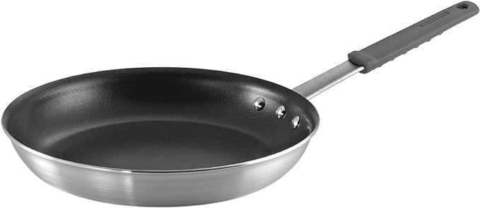 Tramontina Professional 12-Inch Non Stick Large Frying Pan, Heavy-Gauge by Tramontina
