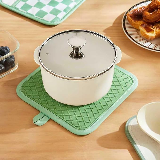 Ohocut Sage Green Checkered Pot Holder, Checkerboard Potholders - Image 3