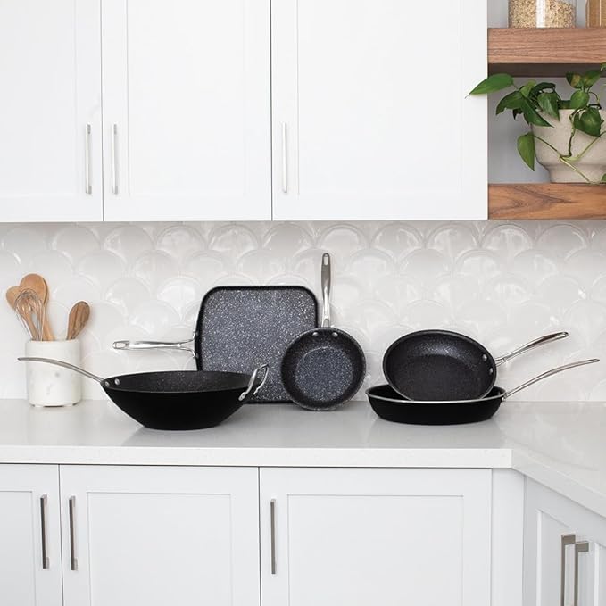 Nordic Ware Basalt Aluminum Saute Skillet, Ceramic Coating - Image 8