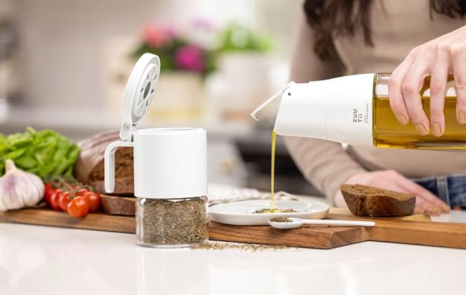 Zuutii Olive Oil Dispenser - Image 5