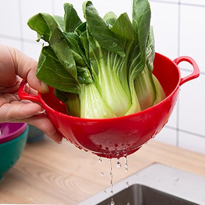 Heavy Duty 6 Inch Food Colander, Large Capacity Vegetable Strainer - Image 4