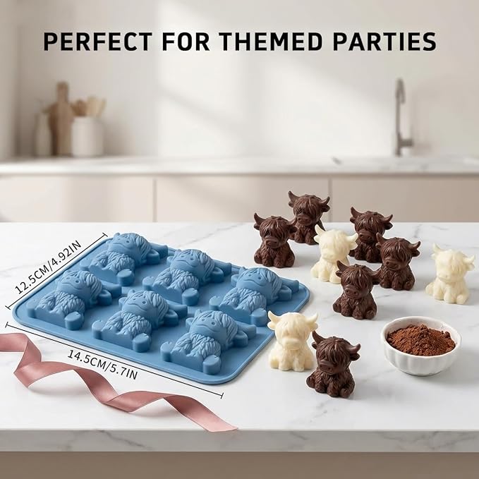Mini Highland Cow Ice Cube Mold - Image 7