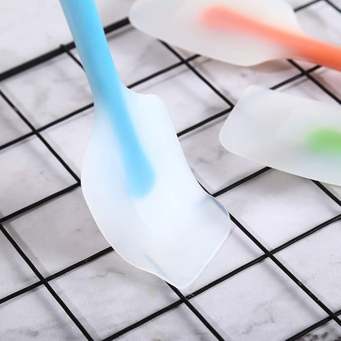 HiramWare Silicone Spatula Set of 4 - Image 4