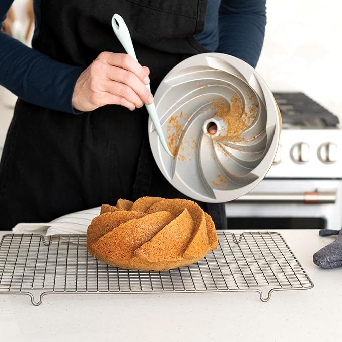 Nordic Ware Bundt Finishing Tool Kit - Image 6