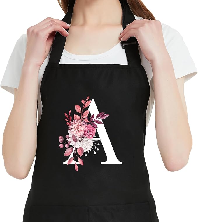 Personalized Aprons for Women by OzosKeiw