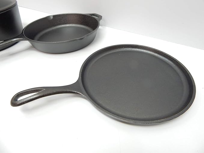 Lodge Cast Iron Set - Image 4