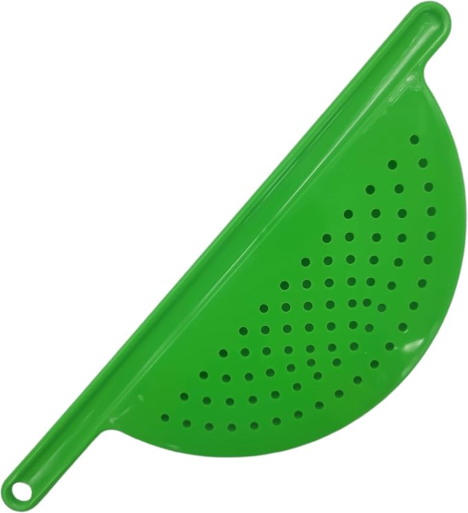 Handy Housewares Handheld Plastic Pot Drainer, Noodle & Pasta Strainer by HandyHousewares
