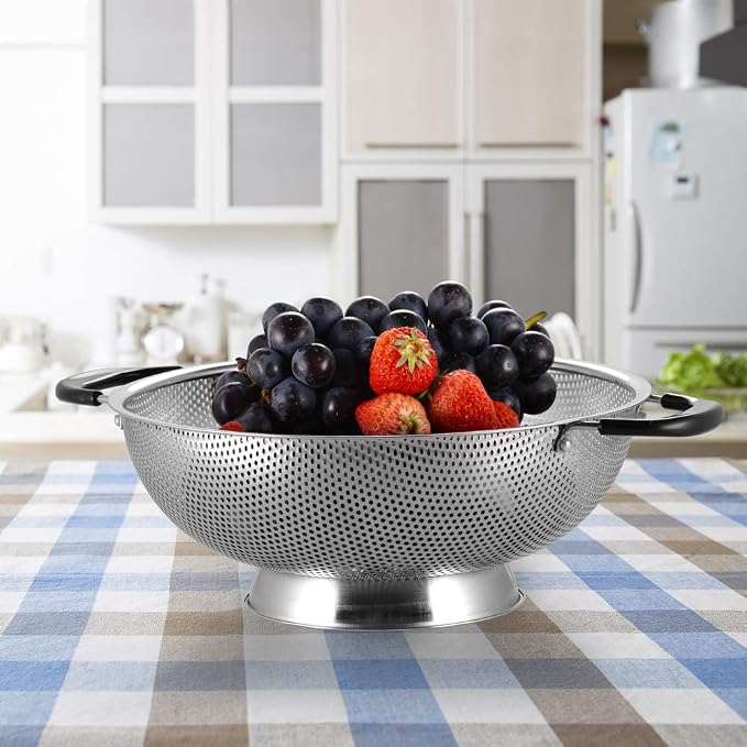 Tiawudi 18/8 Stainless Steel Colander, Easy Grip Micro-Perforated 5-Quart - Image 7