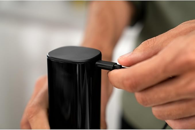 ZWILLING Enfinigy 2-pc Electric Salt/Pepper Mill Set - Image 5