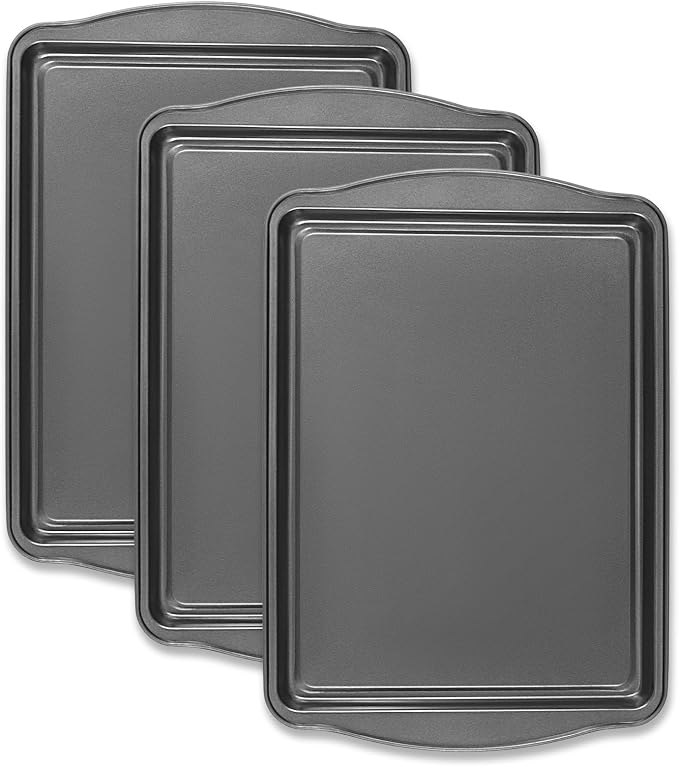 Baking Pan Set of 3 by Funnydin