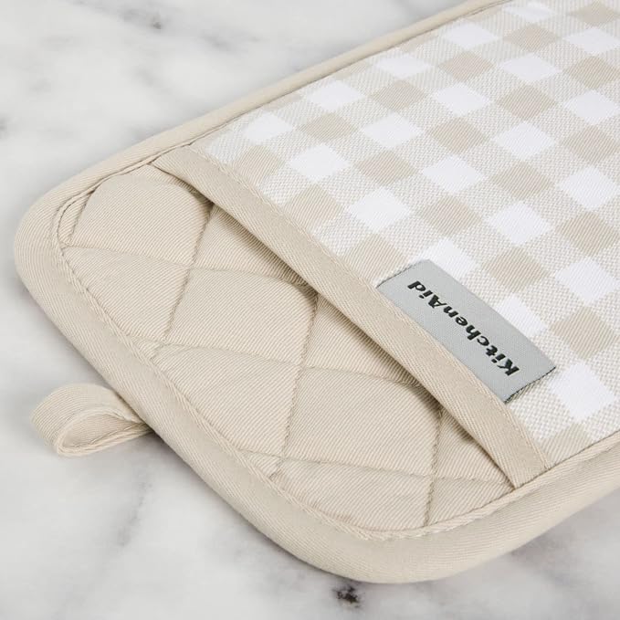 KitchenAid Gingham Pot Holder 2-Pack Set, Milkshake Tan - Image 3