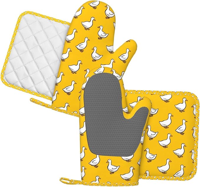 Oven Mitts and Pot Holders Set - Image 2