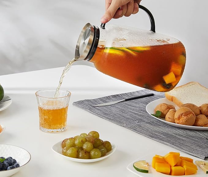 Purefold Pitcher with Lid, Glass Jug with Stainless Steel Lid - Image 6
