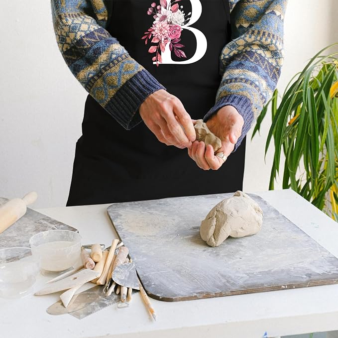Personalized Aprons for Women - Image 2