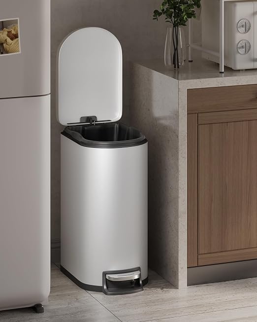 Garvee 13 gal / 50 L Metal Kitchen Trash Can - Image 6