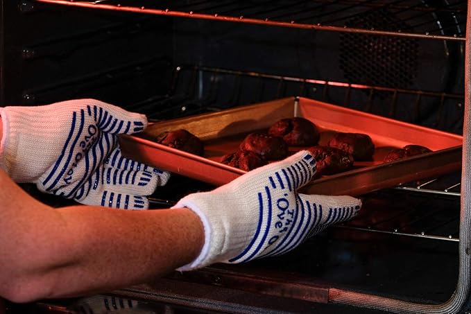 The Ove Glove - Superior Heat & Flame Hand Protection - Pack of 2 Oven Mitts - Image 5