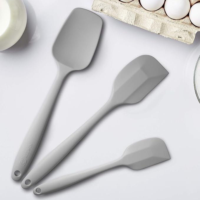 Silicone Spatula 3‑Piece Set Heat Resistant 600°F Non‑Stick Rubber Spatulas - Image 4