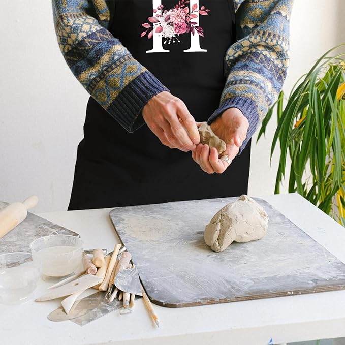 Personalized Aprons for Women - Image 2