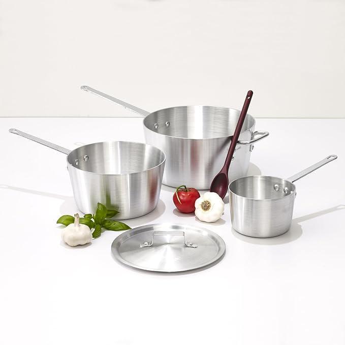 Winco Heavy-Duty Aluminum Tapered Sauce Pan, 4.25 Quart - Image 9