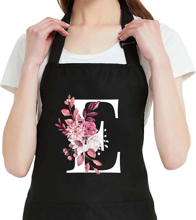 Personalized Aprons for Women by OzosKeiw