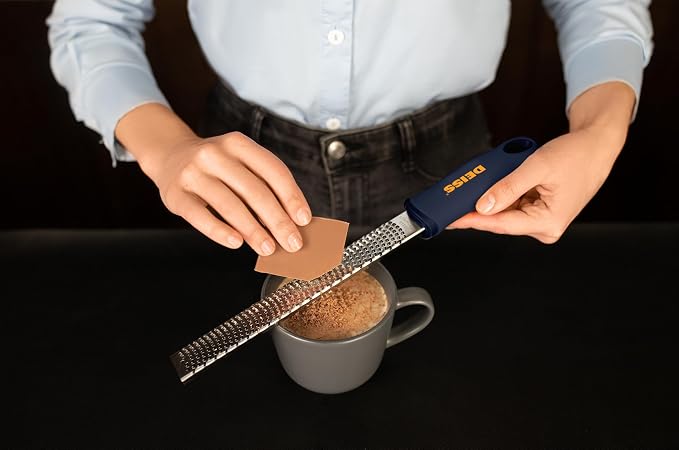 Deiss PRO Citrus Zester & Cheese Grater - Image 3