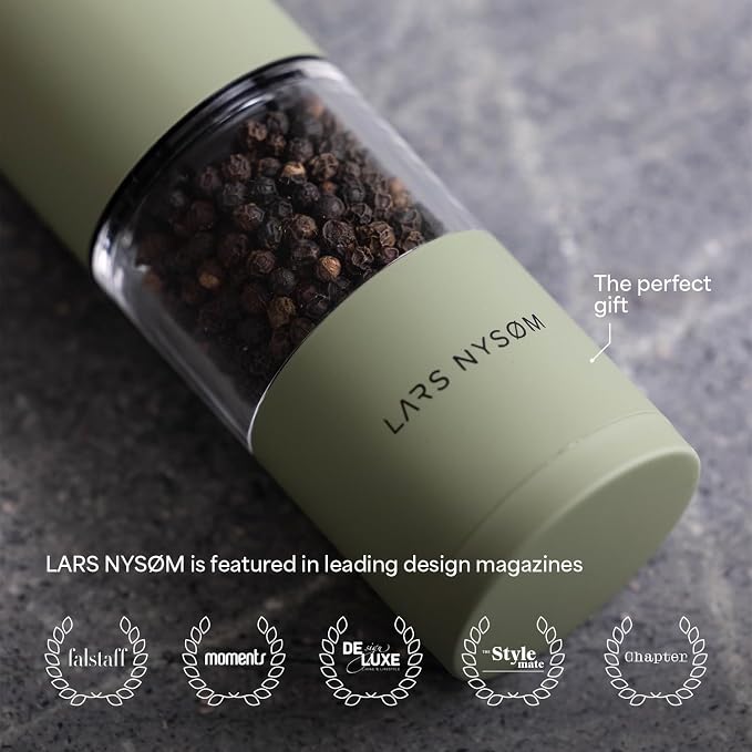 LARS NYSØM Salt and Pepper Grinder Set, Manual Salt and Pepper Mills - Image 4