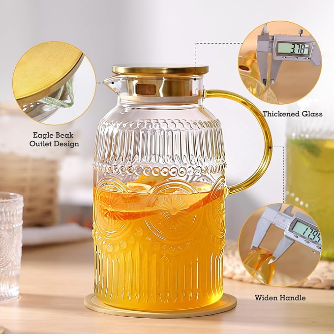 2 Pack Vintage Glass Pitchers - Image 3