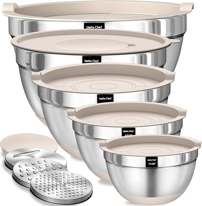 Umite Chef Mixing Bowls with Airtight Lids Set, Non-Slip Bottoms, 1.5QT by UmiteChef