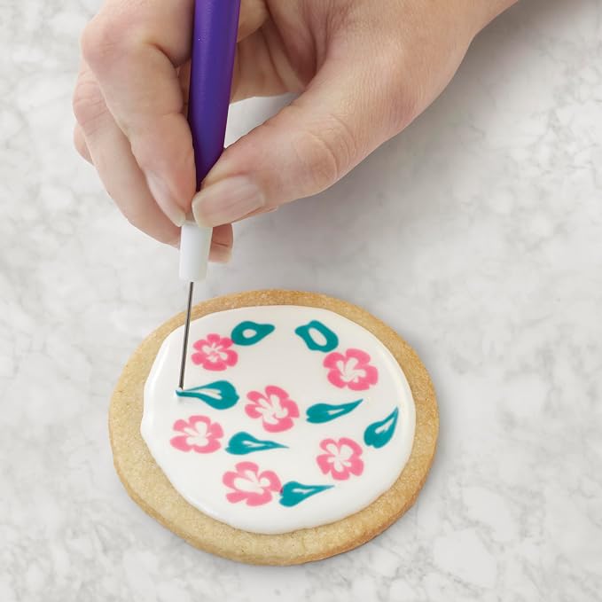 Wilton Cookie Decorating Supplies Tool Set - Image 3