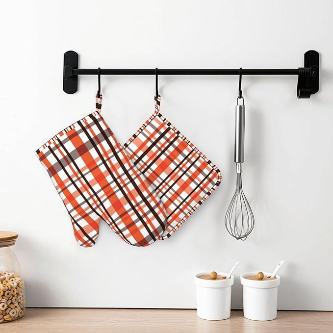Orange Black Buffalo Plaid Fall Oven Mitts and Pot Holders Set - Image 7