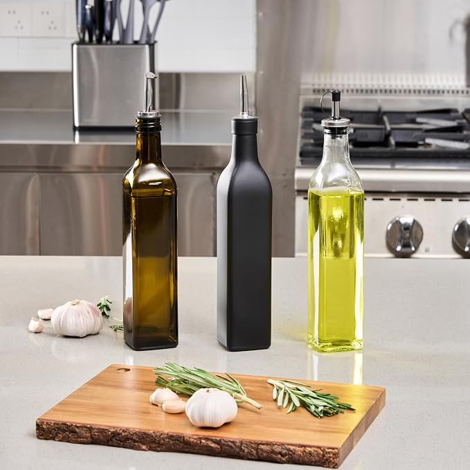 Restaurantware RW Base 16.9 Ounce Olive Oil Dispenser 1 Kitchen Oil Dispenser - Image 9