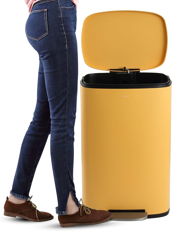 happimess HPM1006L Connor Rectangular 13-Gallon Trash Can - Image 6