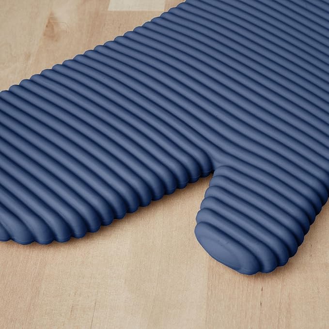 KITCHENAID Ribbed Soft Silicone Oven Mitt 2-Pack Set - Image 4