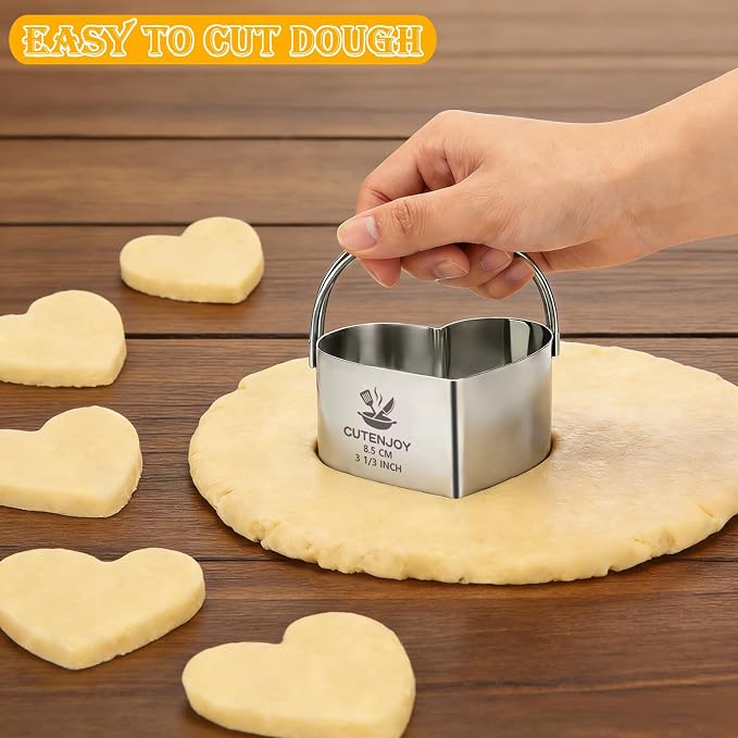 Heart Cookie Cutters, 5 Piece Biscuit Cutters - Image 4