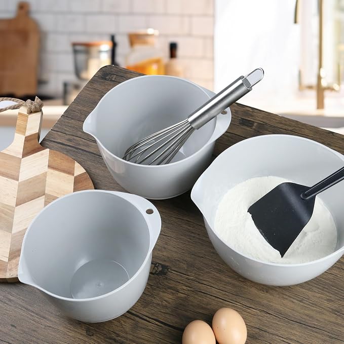 3 Plastic Mixing Bowls with Lids, Pour Spout, 4.8in Deep Baking Mixing Bowl Set - Image 5