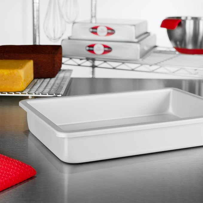 Fat Daddio's POB-7112 Sheet Cake Pan - Image 4
