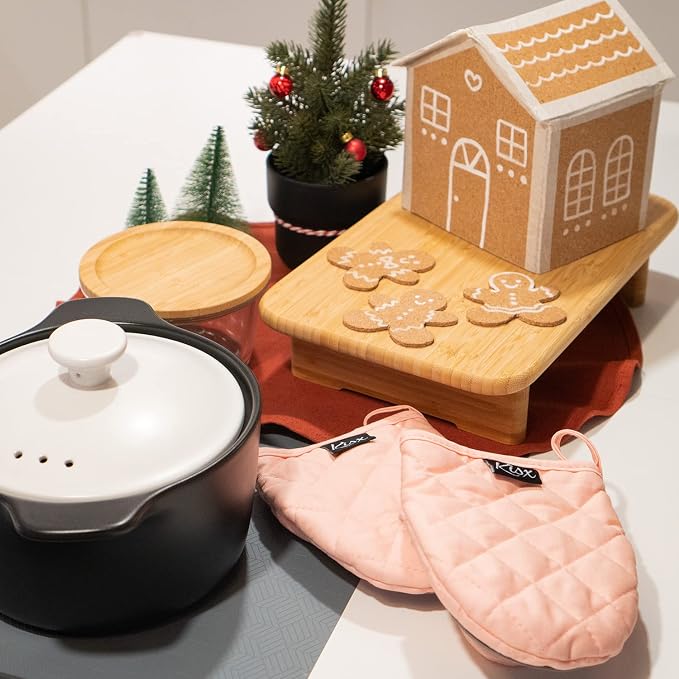 Pink Silicone Oven Mitts & Pot Holders Set - Image 6