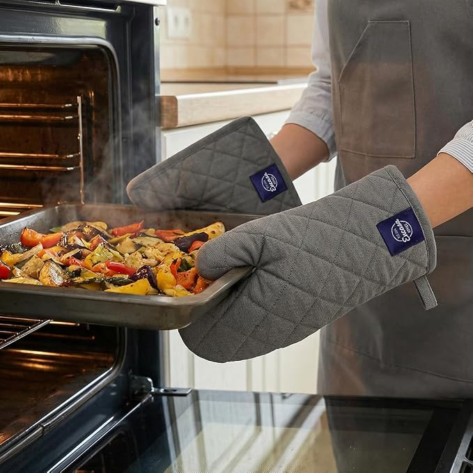 Encasa XO Heat Resistant 100% Cotton Oven Glove & Potholder Set - Image 8