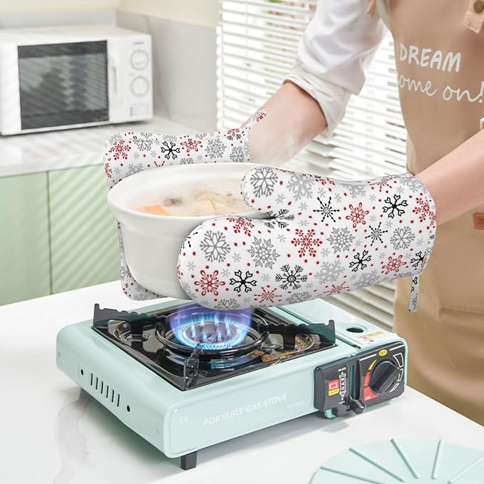 Christmas Winter Snowflake Oven Mitts and Pot Holders Set - Image 6