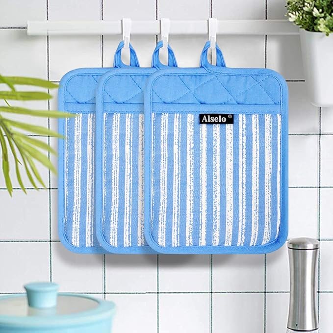 Alselo Silicone Pot Holders Set of 3 Heat Resistant & Non Slip Potholders - Image 7