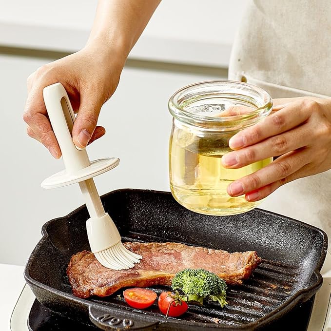Retractable Oil Brush Dispenser, 2-in-1 Glass Olive Oil Bottle - Image 3