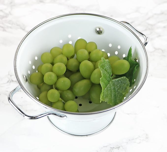Reston Lloyd Calypso Basics Powder Coated Enameled Colander - Image 3