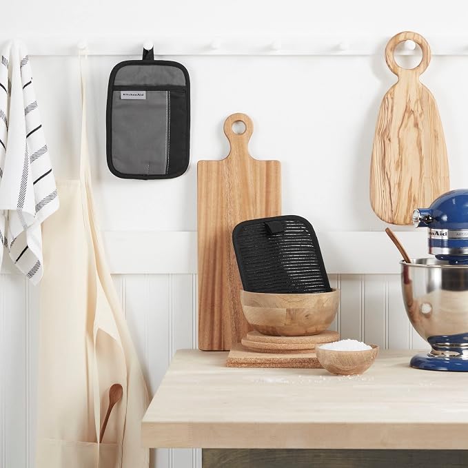 KITCHENAID Beacon Two-Tone Pot Holder 2-Pack Set, Contour Silver/Matte Black - Image 2