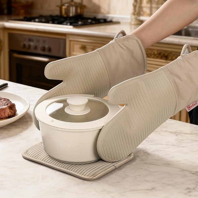 YUTAT Silicone Oven Mitts and Pot Holders Set, High Heat Resistant Up to 500 - Image 7